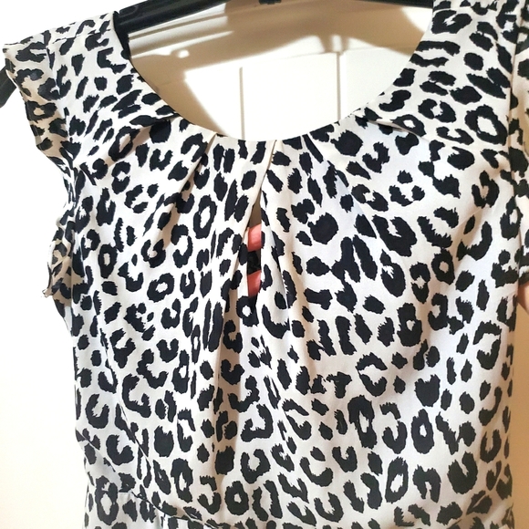 Dress - Picture 2 of 4